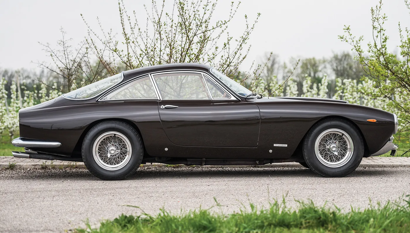 1964 年法拉利 250 GT/L Berlinetta Lusso 由 Scaglietti 設計