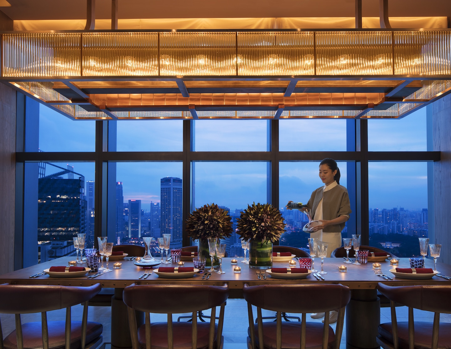 ร้านสเต็ก 665°F และวิวคิลเลอร์ที่ Andaz Singapore