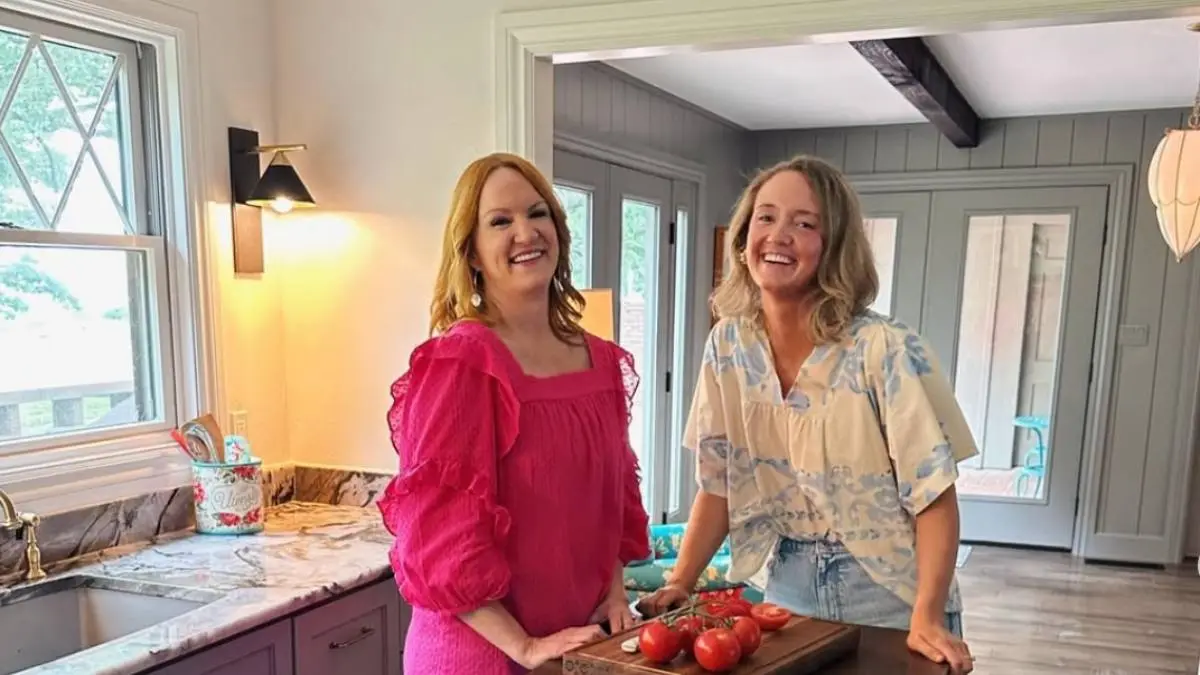 การตอบสนองอันแสนหวานของ Ree Drummond ต่อความคิดเห็นของ Alex เกี่ยวกับการเยี่ยมชมของ Baby Sofia 